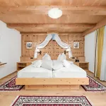 Alpenhotel Tirolerhof Hotel