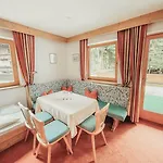 ホテル Alpenhotel Tirolerhof ゲルロス