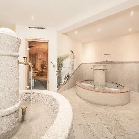 فندق Alpenhotel Tirolerhof جيرلوس