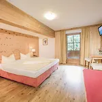 Alpenhotel Tirolerhof