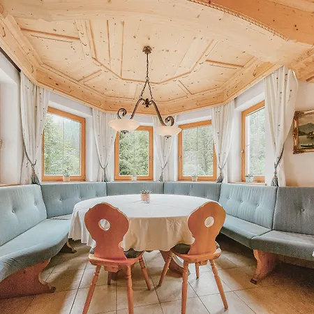Ξενοδοχείο Alpenhotel Tirolerhof 4*