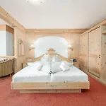 Alpenhotel Tirolerhof 4*